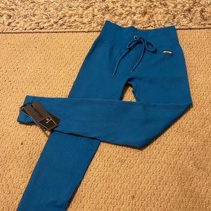 Bo + Tee New Blue Leggings